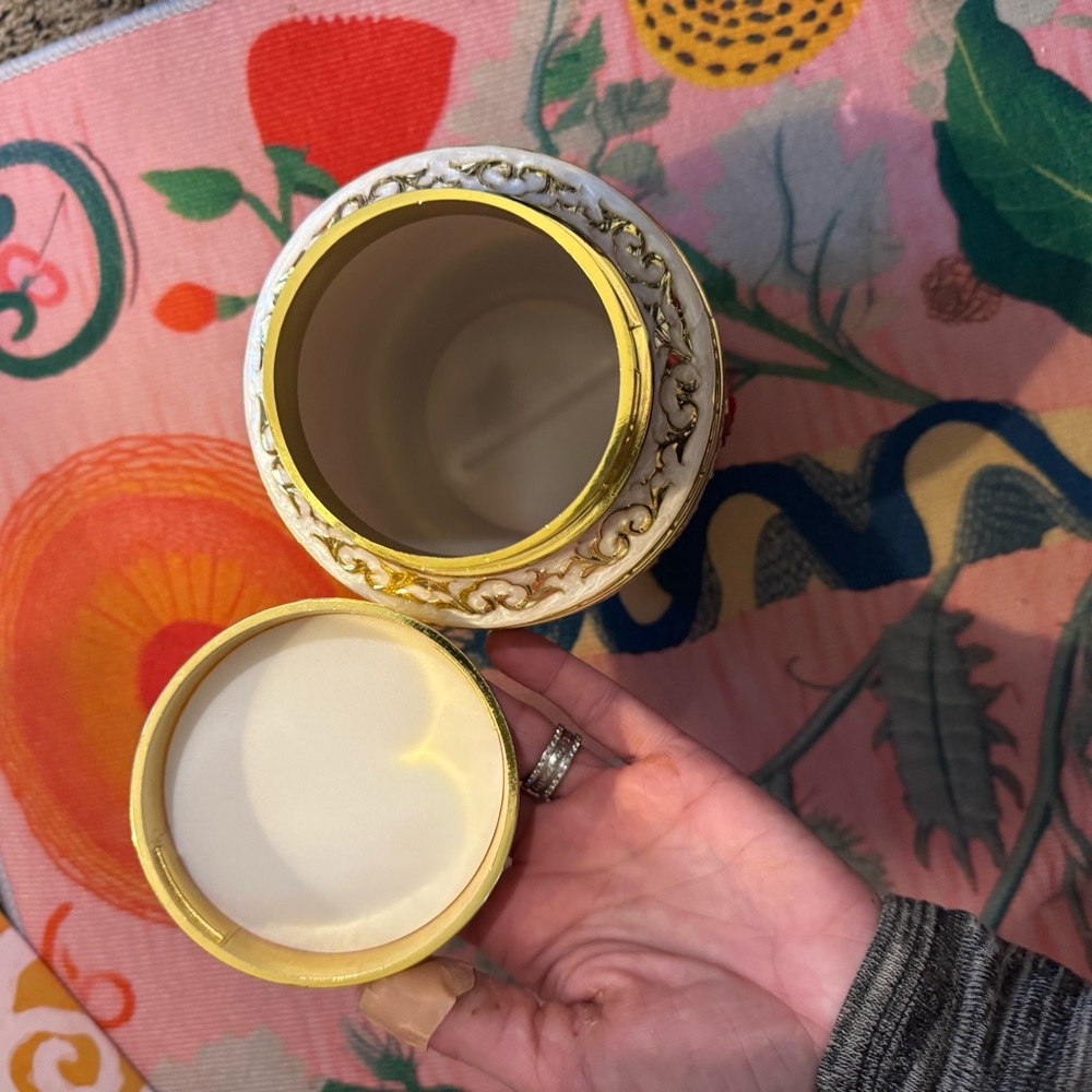 Ornate White and Gold Vase with Red Accents - Picture 4 of 6